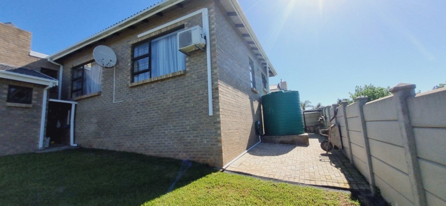 3 Bedroom Property for Sale in Noorsekloof Eastern Cape